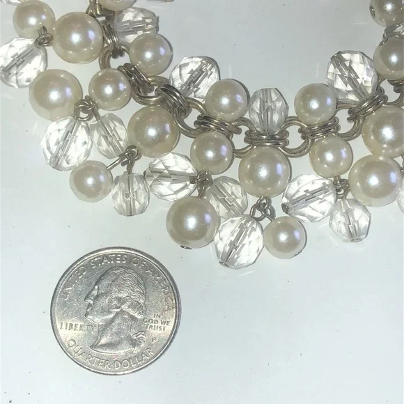 Silver Tone Faux Pearl & Clear Beads Chunky Boho Beaded Bracelet - Picture 4 of 6